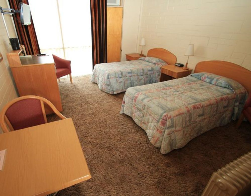 Rubicon Hotel Motel イールドン エクステリア 写真